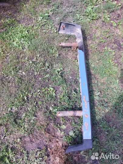 Бампер задний Ваз 2107