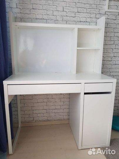 Письменный стол IKEA Микке