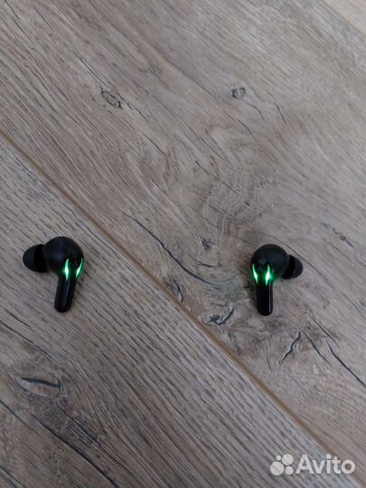 Беспроводные наушники