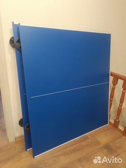 Теннисный стол