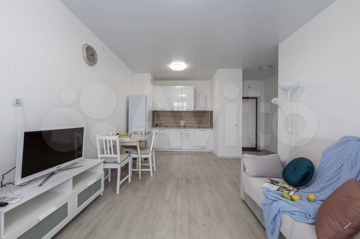 2-к. квартира, 43 м², 6/7 эт.