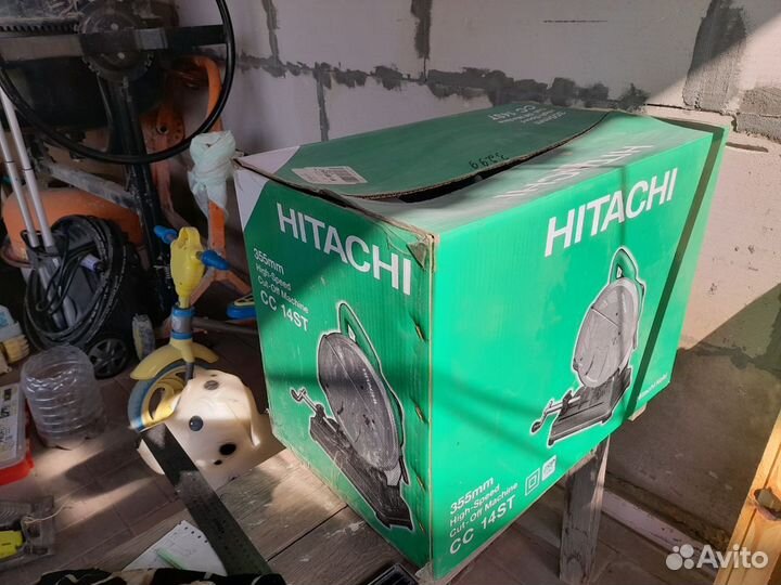 Отрезная машина по металлу Hitachi CC 14ST