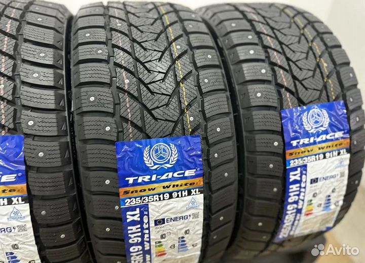 Tri Ace Snow White II 235/35 R19 28H