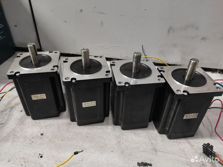 Шаговый двигатель 86HS118-6004