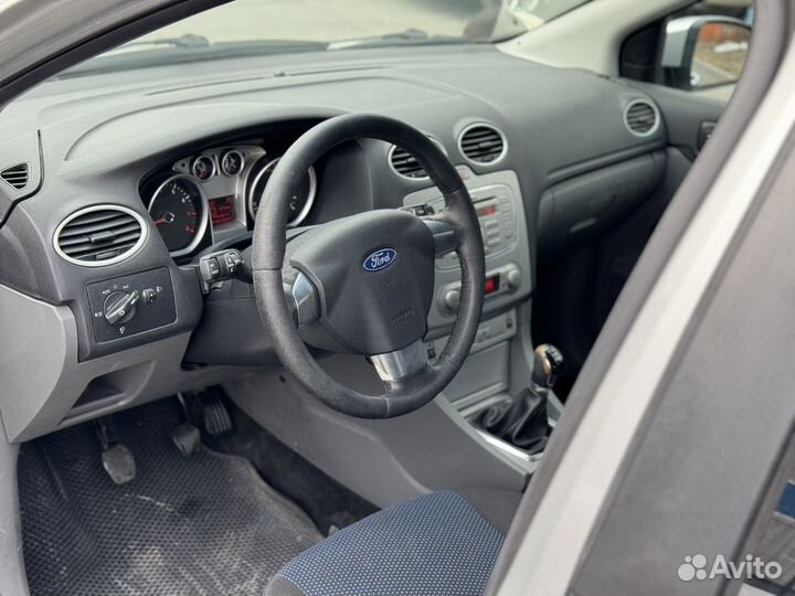Ford Focus 1.6 МТ, 2008, 236 710 км