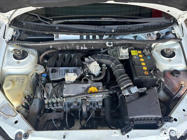 Ваз (LADA) Kalina 1.4 MT, 2011, битый, 280585км