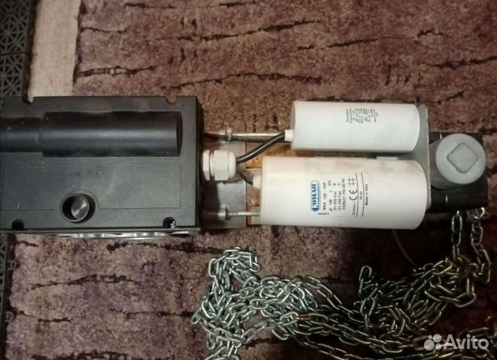 Привод для секцинных ворот