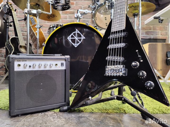 Комбо 20 ибня. Ibanez mtm100. Ibanez MTM 10. Ibanez mtm20. Ibanez mtm100 Mick Thomson