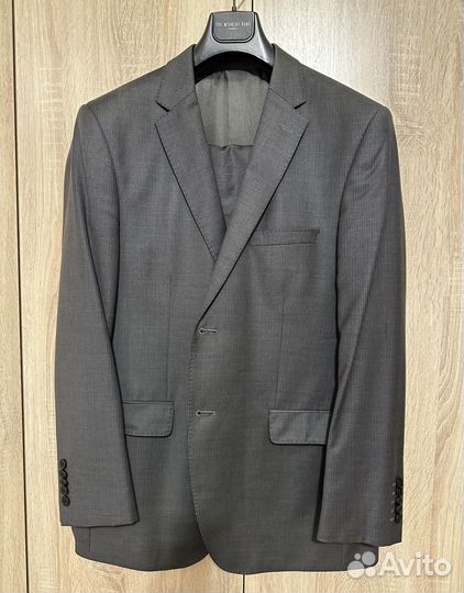 Костюм мужской классический