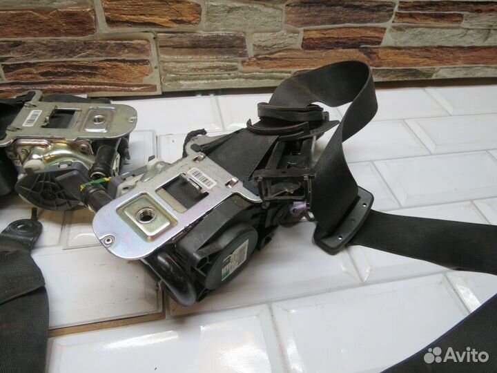 Ремень безопасности передний Mercedes w212