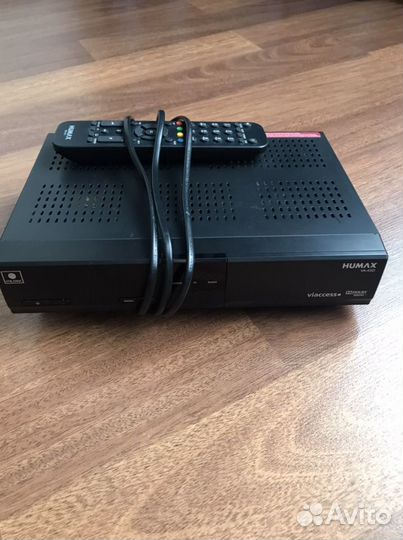 Приставка-Ресивер humax VA-4SD
