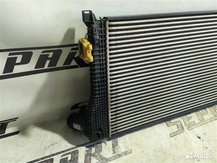 Интеркулер Audi A3 8V hatchback 1.8 cjsb 2013