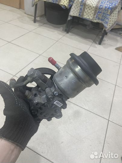 Насос гур 2TR-FE