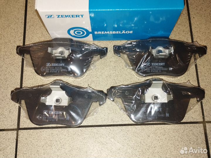 Колодки тормозные передние Volvo XC90,Volvo S80