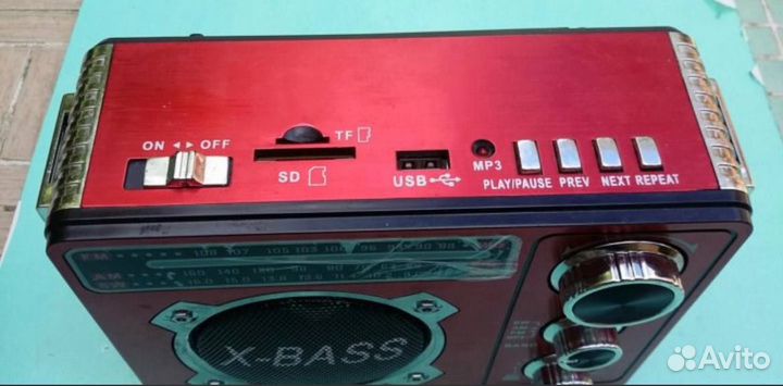 Радиоприёмник X-Bass