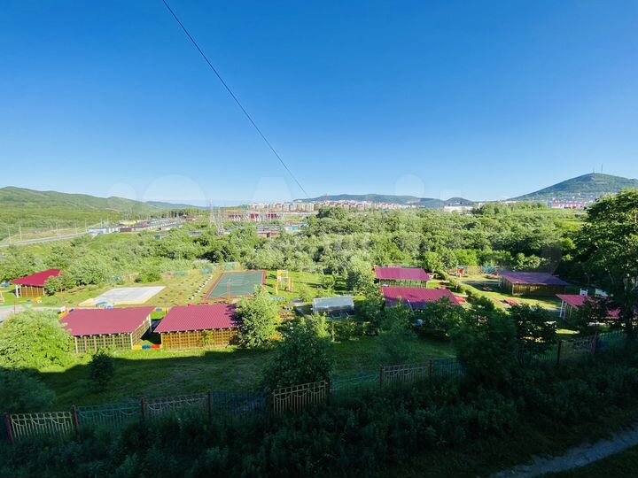 4-к. квартира, 76,2 м², 4/5 эт.