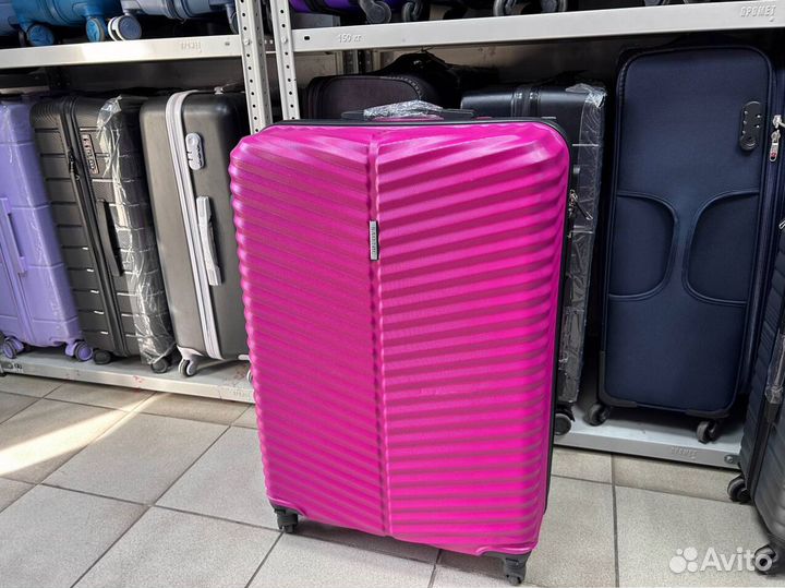 Дорожный чемодан