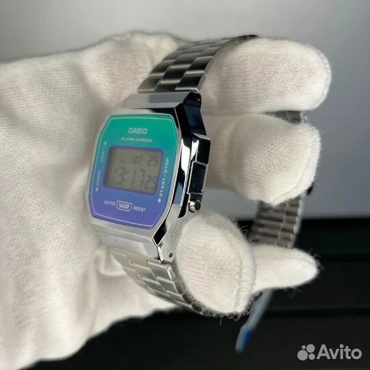 Наручные часы casio A-168WER-2A новые