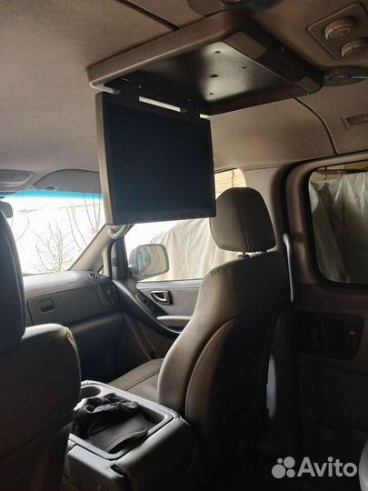 Hyundai Grand Starex 2.5 AT, 2015, 228 000 км