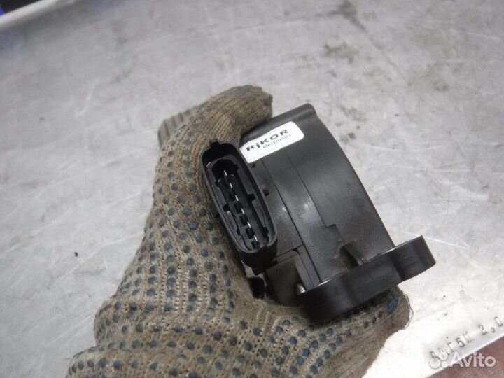 Педаль газа Лада Гранта 11186 2016