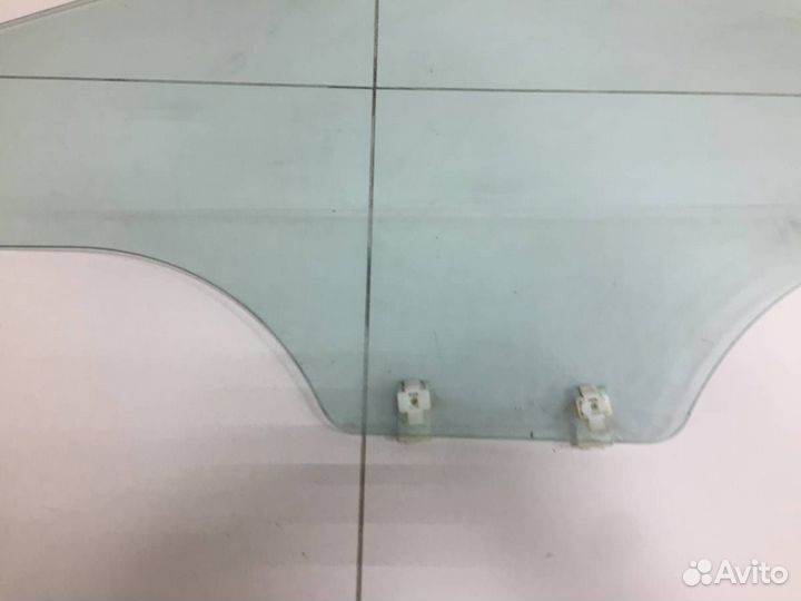 Стекло двери передней левой Hyundai Solaris 2010-2