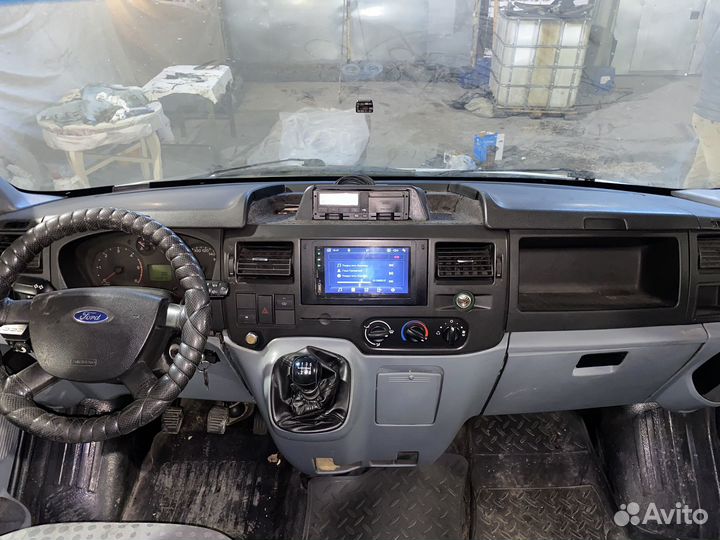 Городской автобус Ford Transit, 2013