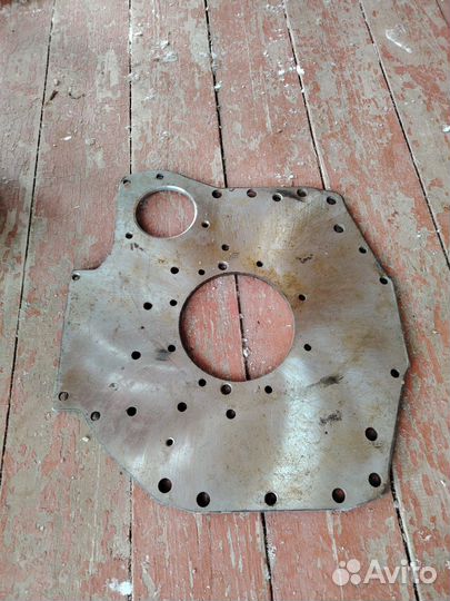 Лист под стартер мтз-82