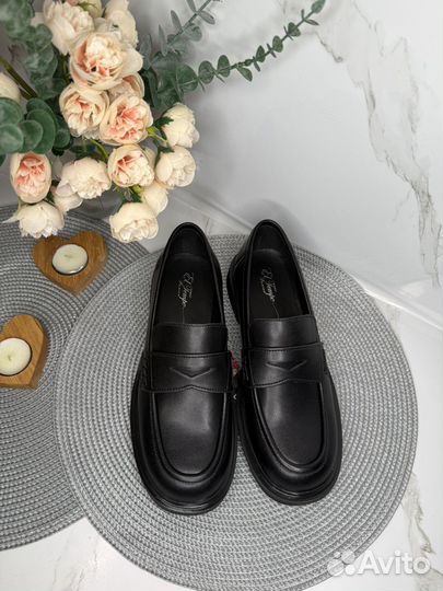 Лоферы женские кожаные Новые El Tempo 38