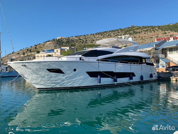 Sunseeker 86 2018