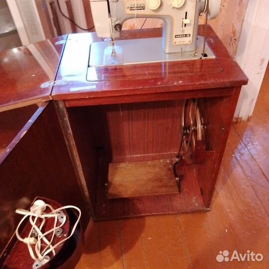 Швейная машинка