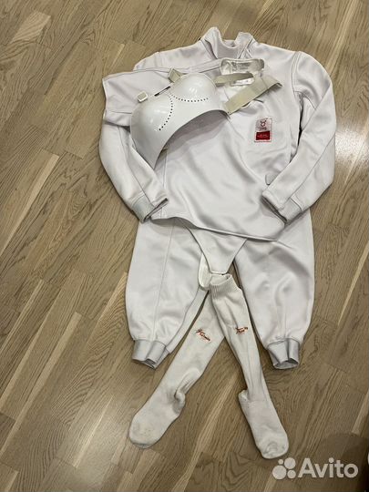 Костюм для фехтования