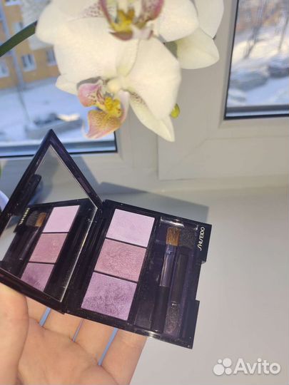 Тени для век Shiseido