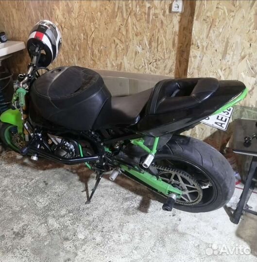Kawasaki 636 stunt