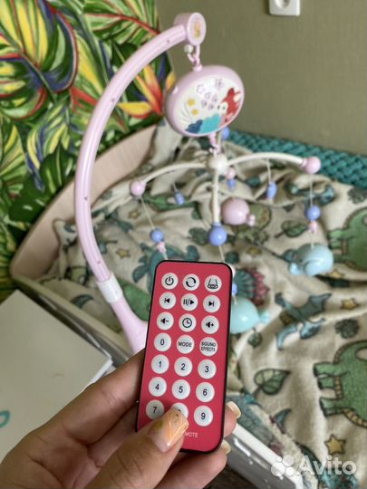 Детские игрушки для новорожденных