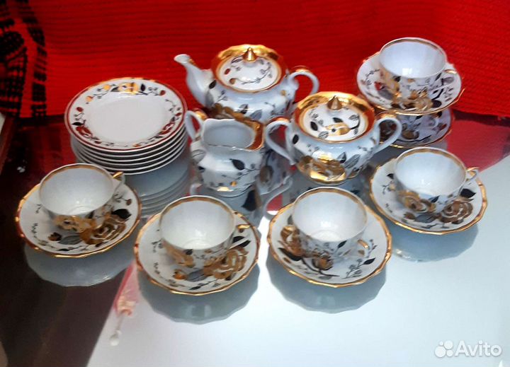 Сервиз чайный Золотая роза. Вербилки