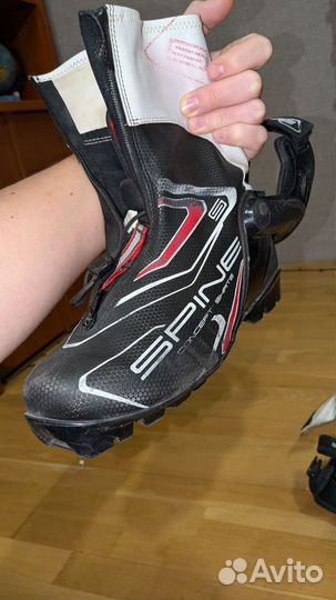 Лыжные мужские ботинки spine