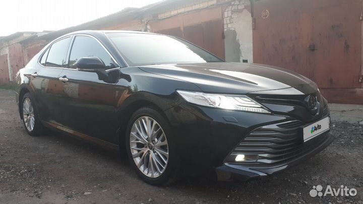 Toyota Camry, 2020