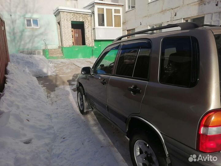 Chevrolet Tracker 2.0 AT, 2003, 200 000 км