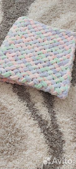Плед детский вязаный ручная работа