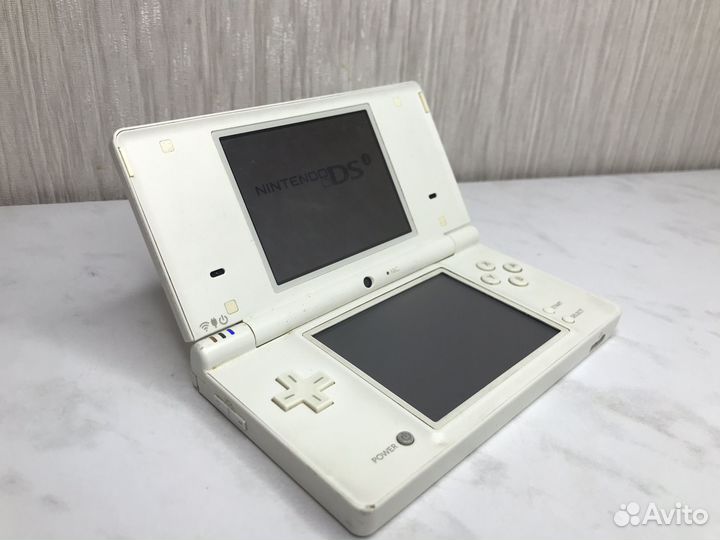 Nintendo dsi 4GB прошитая