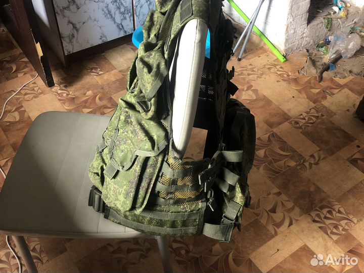 Разгрузочный жилет