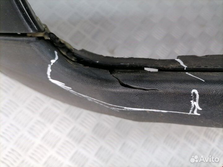 Бампер передний для Volkswagen Passat 5