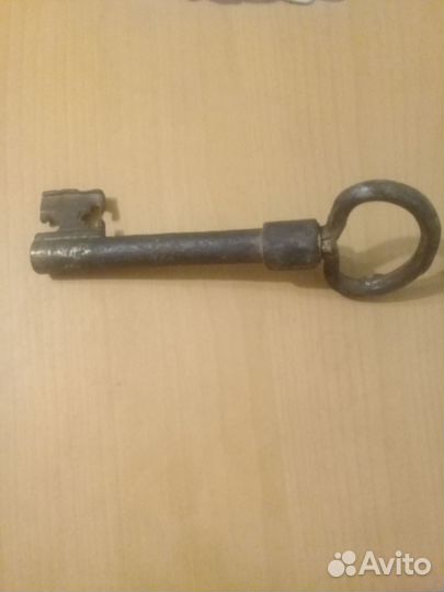 Антикварный амбарный ключ 18 век