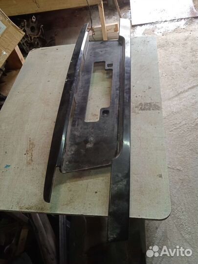 Накладка крышки багажника iran khodro samand