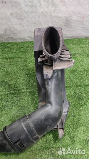 Резонатор воздушного фильтра Citroen C4 Grand Pic