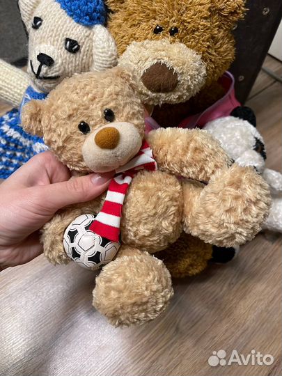 Игрушки мягкие мишки, собачки