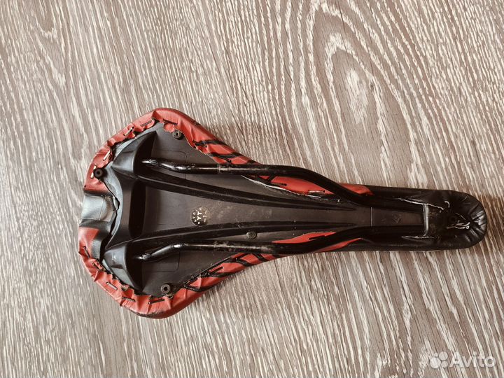 Седло для велосипеда