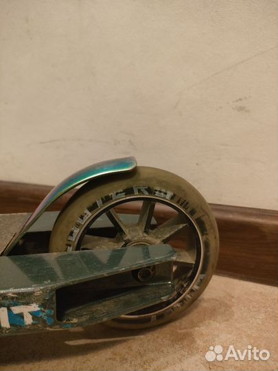 Трюковой самокат