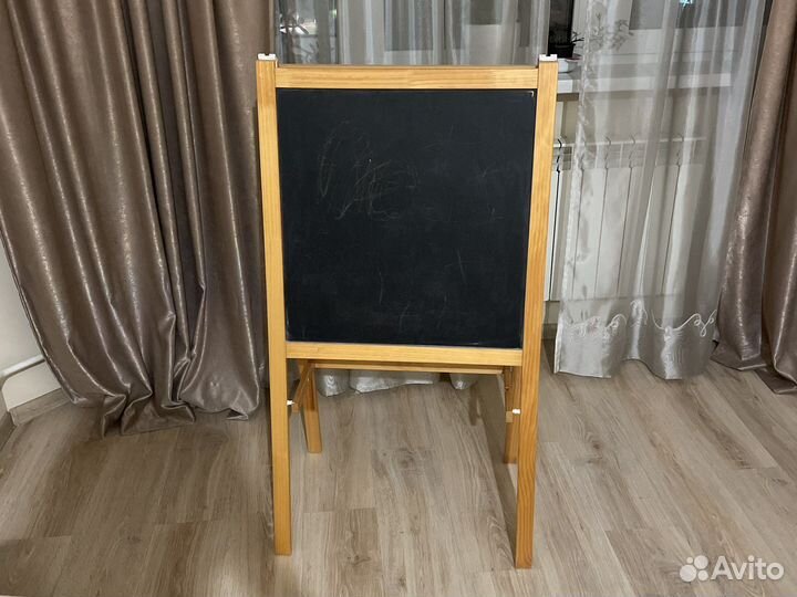 Доска двухсторонняя для рисования мелом и маркером