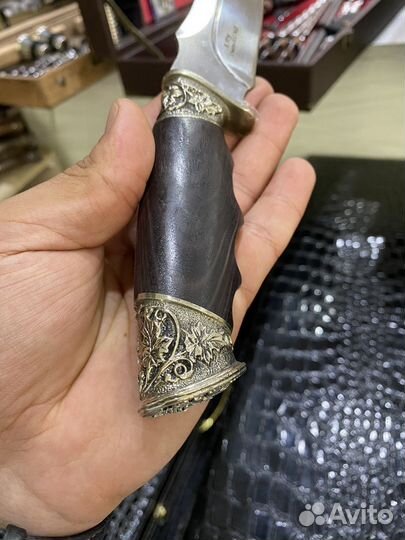 Нож 